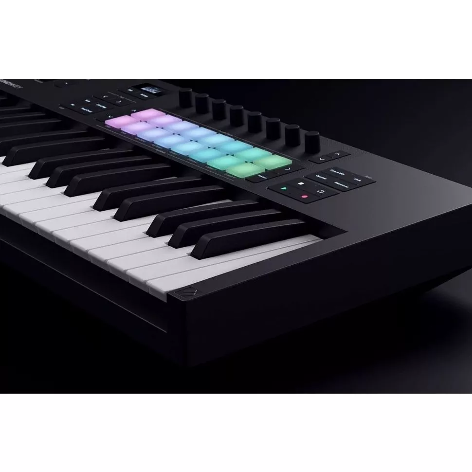 Novation Launchkey 37 MK4 Novation Launchkey 37 MK4