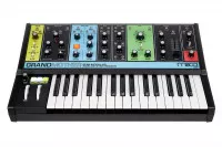 Moog GRANDMOTHER