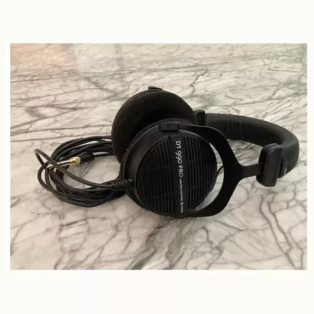 Beyerdynamic DT 990 PRO LE 80 ohms
