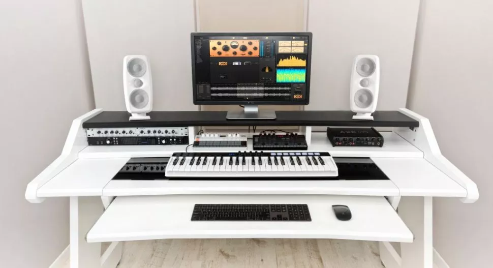 IK Multimedia ILOUD MTM White Edition