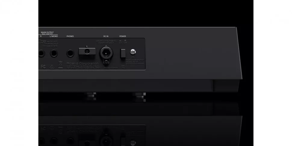 Roland FA07
