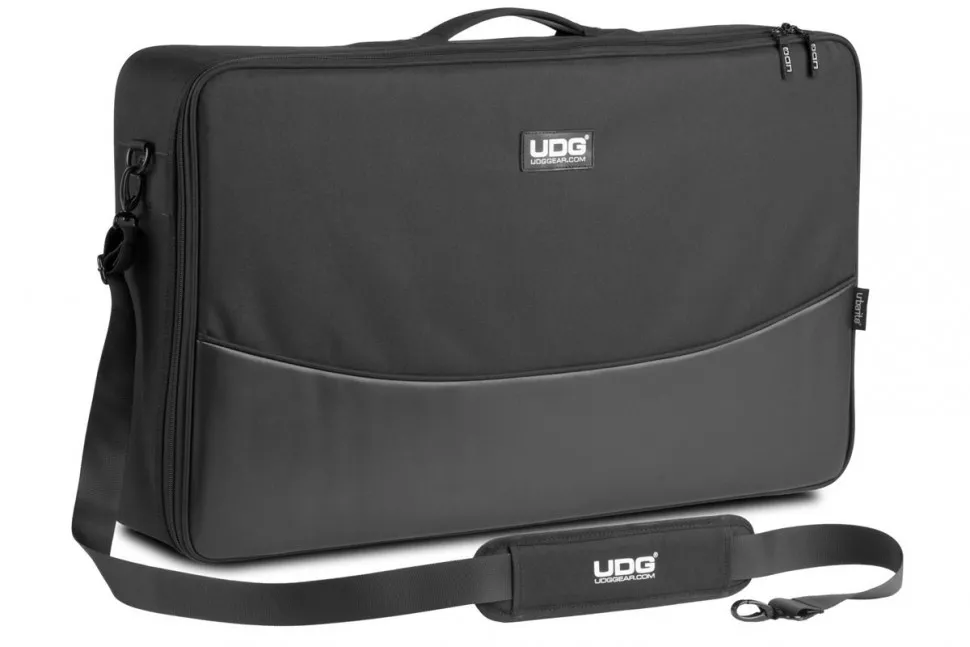 UDG Urbanite MIDI Controller Sleeve Large Black