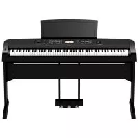 Yamaha DGX-670 B