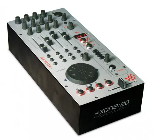 Allen & Heath XONE 2D Allen & Heath XONE 2D