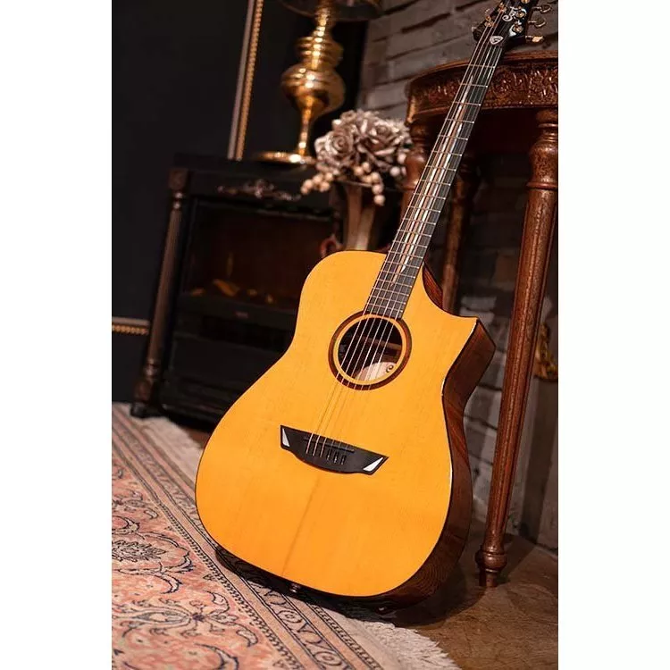 Cort LUXE II (Natural Glossy)