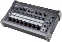 Roland M-48