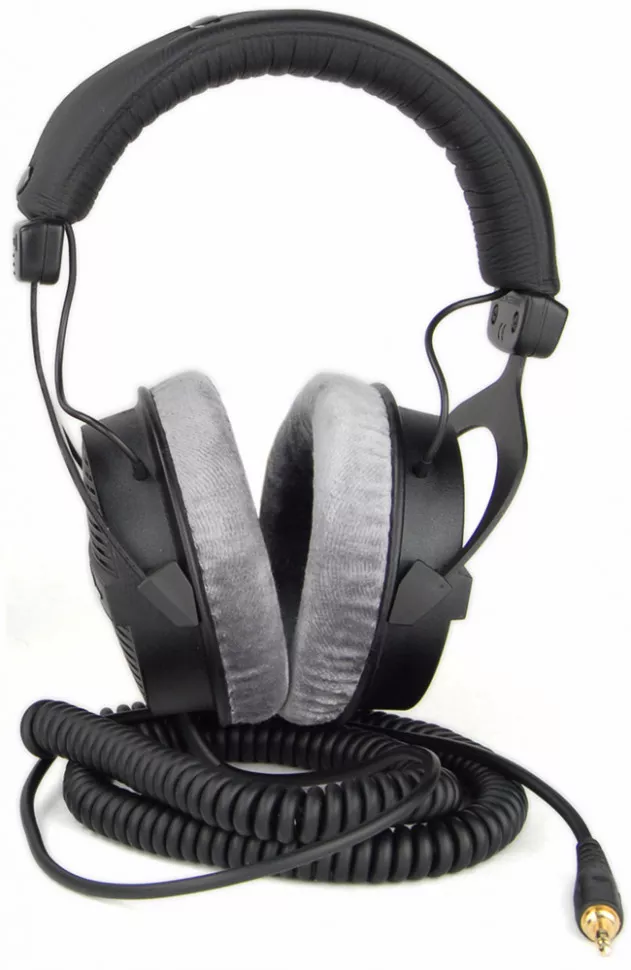 Beyerdynamic DT 990 PRO
