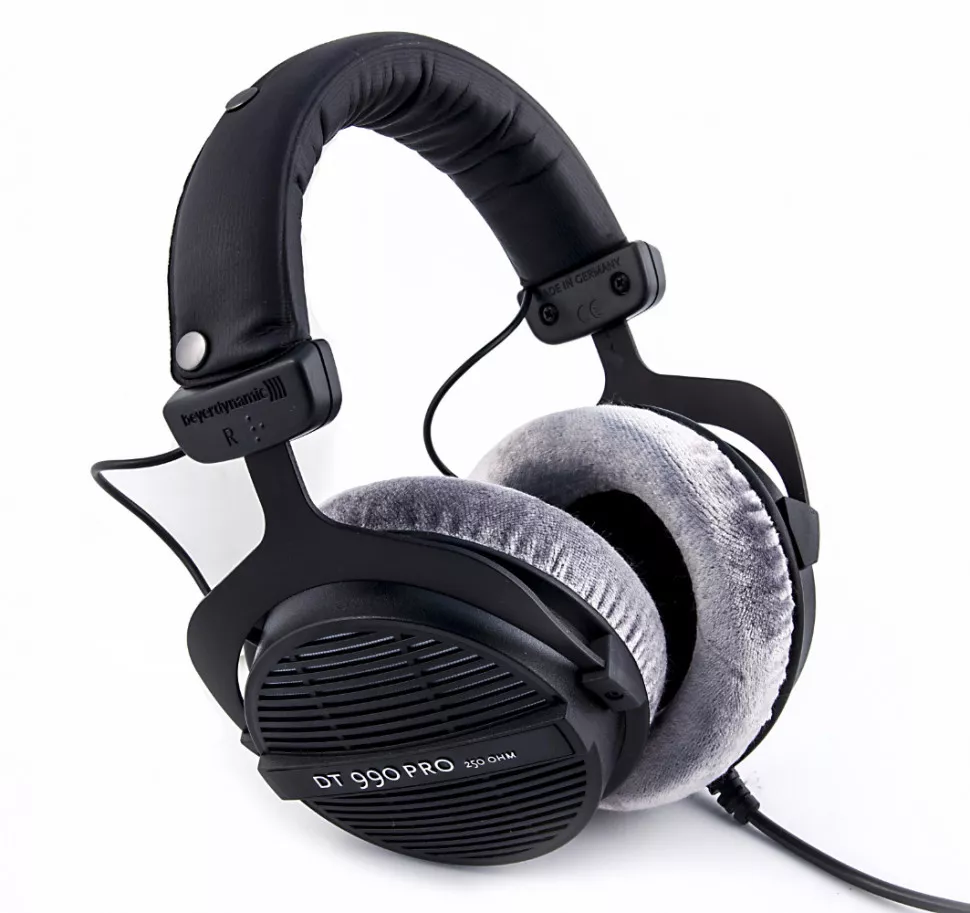 Beyerdynamic DT 990 PRO