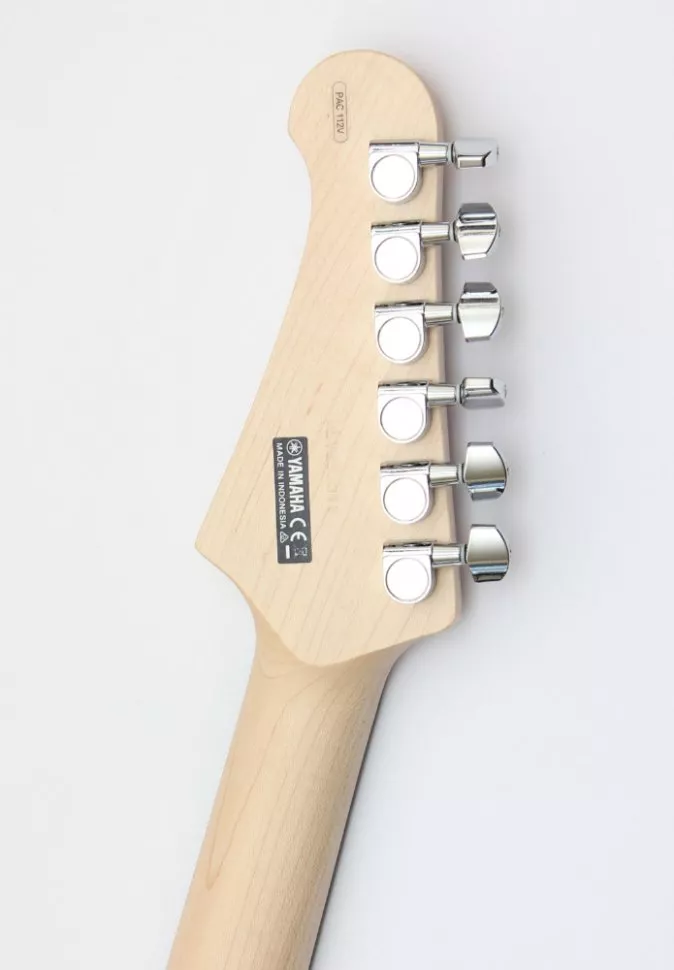 Yamaha Pacifica112V SOB
