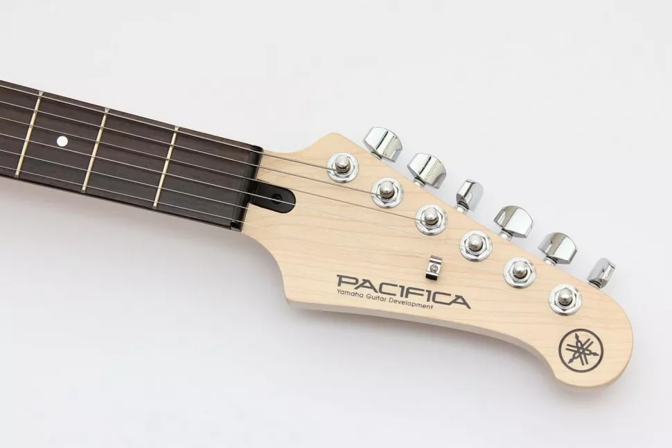 Yamaha Pacifica112V SOB