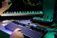 Korg SQ-64