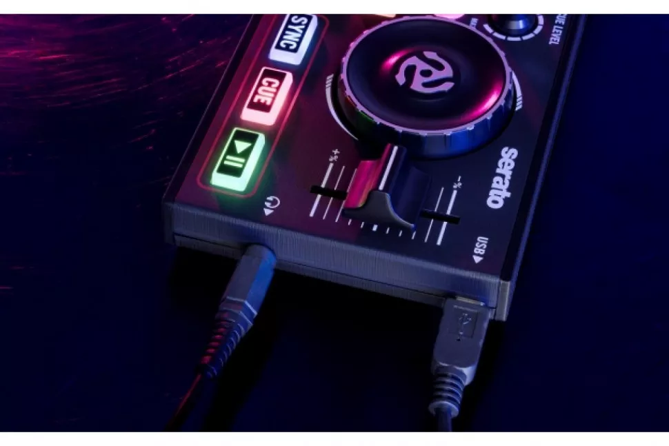 Numark DJ2GO2