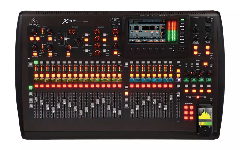 Behringer X32