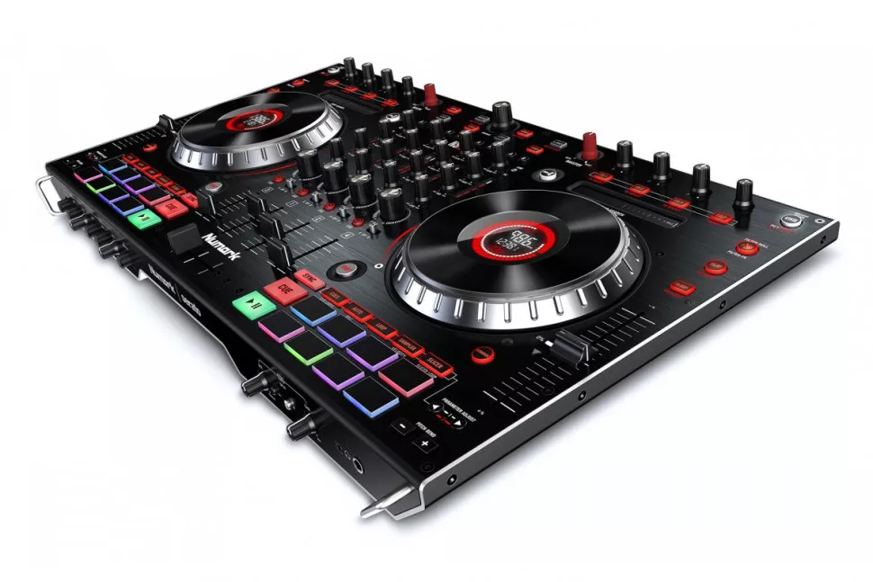 Numark NS6II 4-Channel Premium