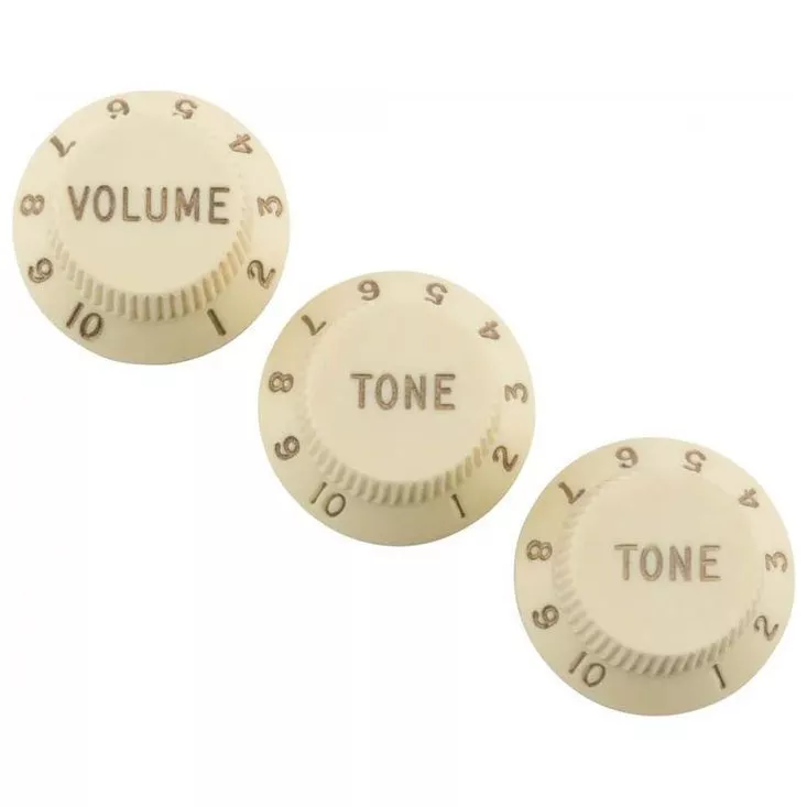 Fender Road Worn Strat Knob Set Fender Road Worn Strat Knob Set