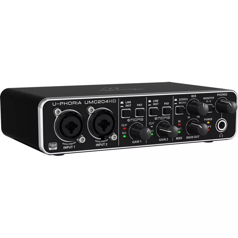 Behringer UMC204HD