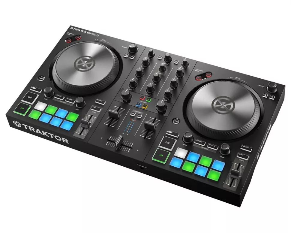 Native Instruments Traktor Kontrol S2 MK3