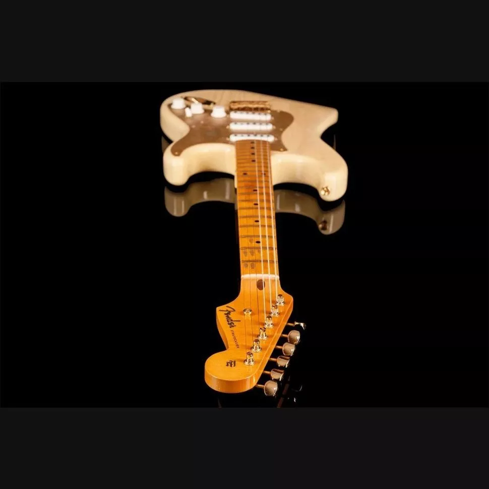 Fender Custom Shop Limited Edition '55 Hardtail Stratocaster Journeyman Relic Gold Hardware Natural Blonde