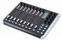 Behringer XTOUCH COMPACT