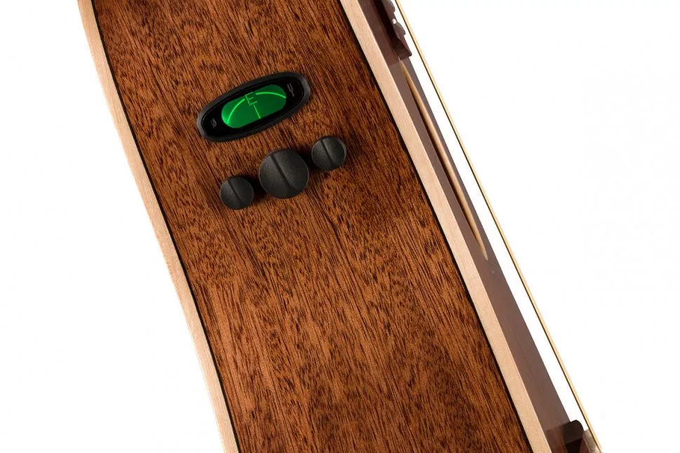 Fender REDONDO SPECIAL MAHOGANY