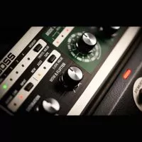 BOSS RE-202