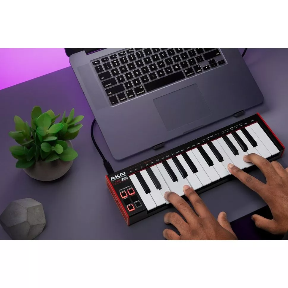 Akai LPK25 MKII