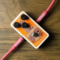 Electro-Harmonix FLATIRON FUZZ