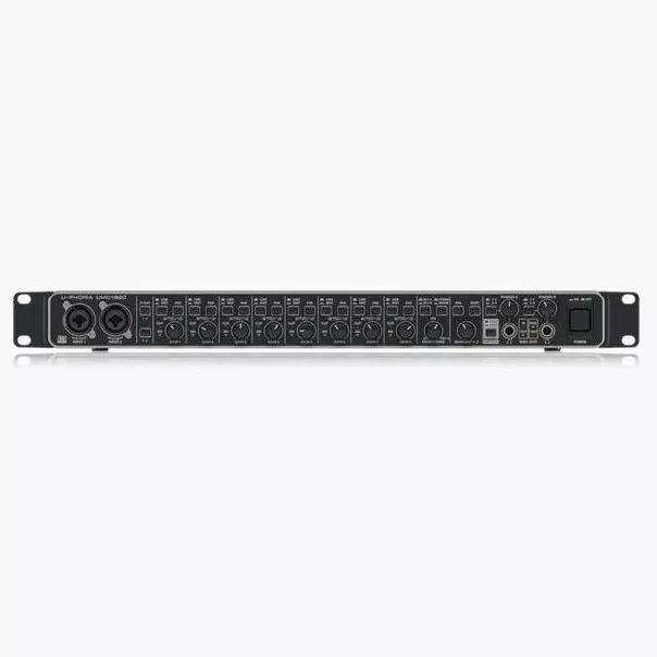 Behringer UMC1820