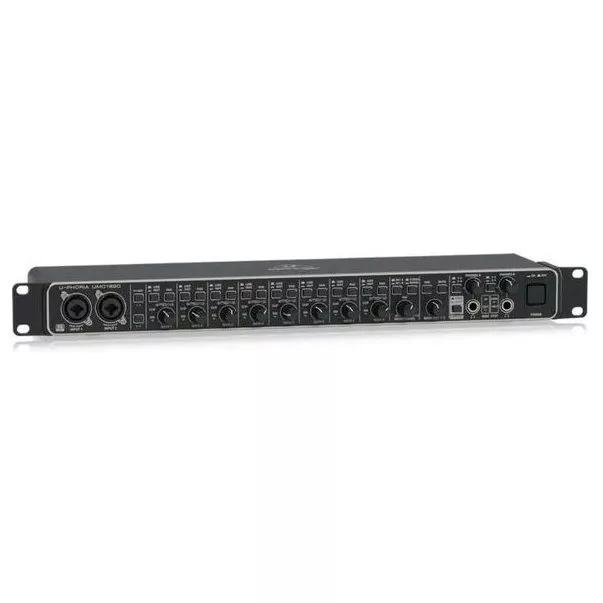 Behringer UMC1820