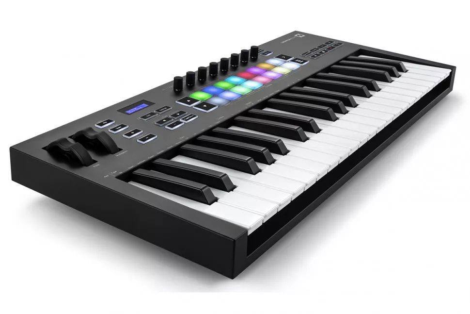 Novation Launchkey 37 MK3