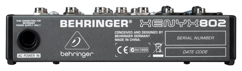 Behringer XENYX 802