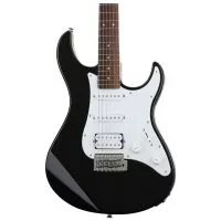 Yamaha PACIFICA 012 (Black)