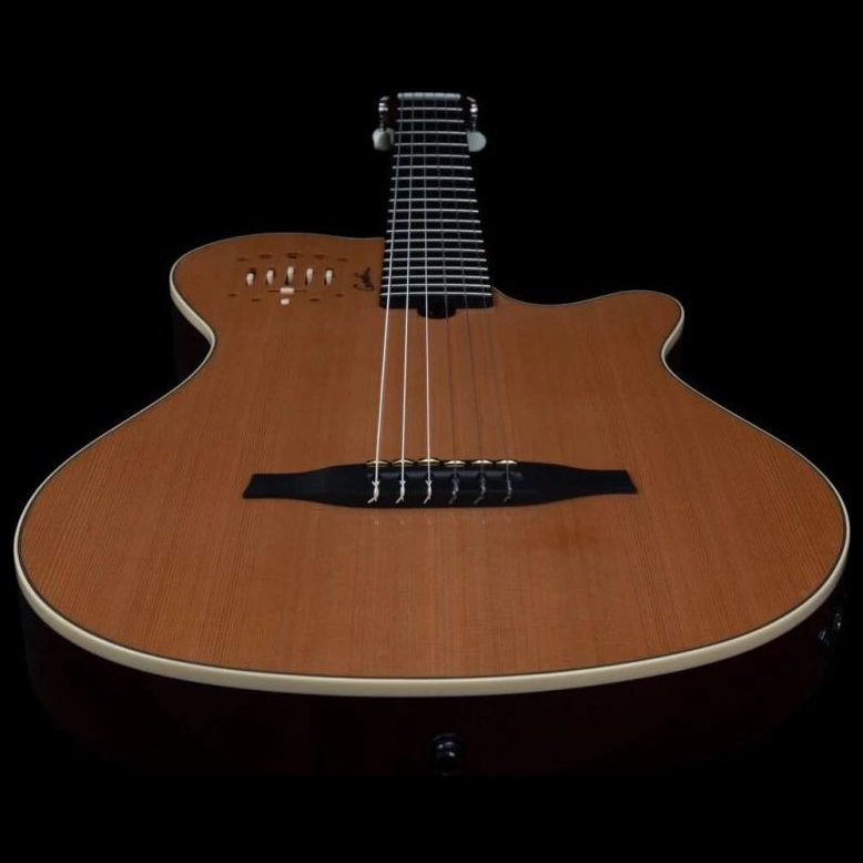 Godin Multiac Grand Concert Deluxe