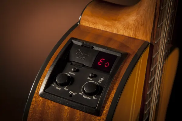Takamine GC3 NAT Takamine GC3 NAT