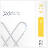 D'Addario XSE0946 XS Coated Electric Guitar Strings, Super Light Top Regular Bottom (09-46)
