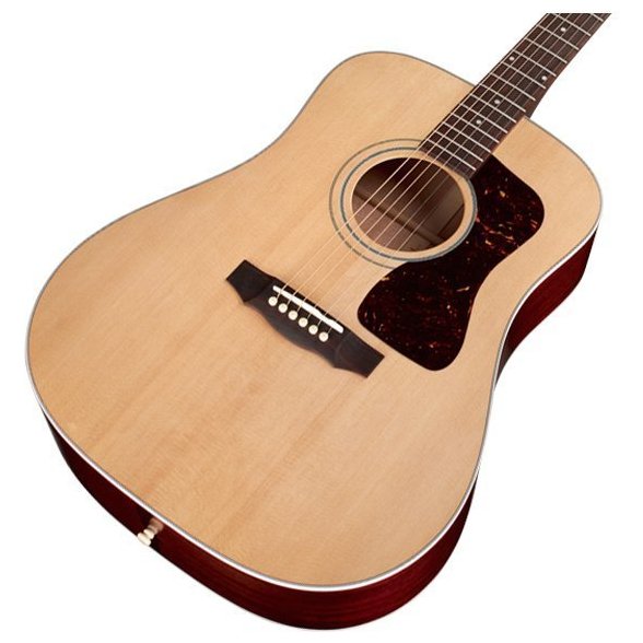Guild D-40 Standard (Natural)