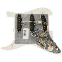Fender Pre-Wired Strat Pickguard Original '57/'62 SSS Parchent