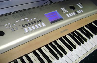 Yamaha DGX-630 Yamaha DGX-630