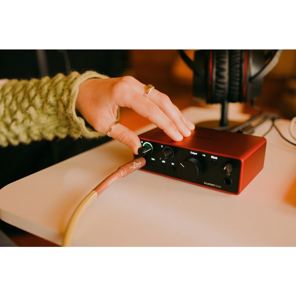 Focusrite Scarlett Solo 4th Gen