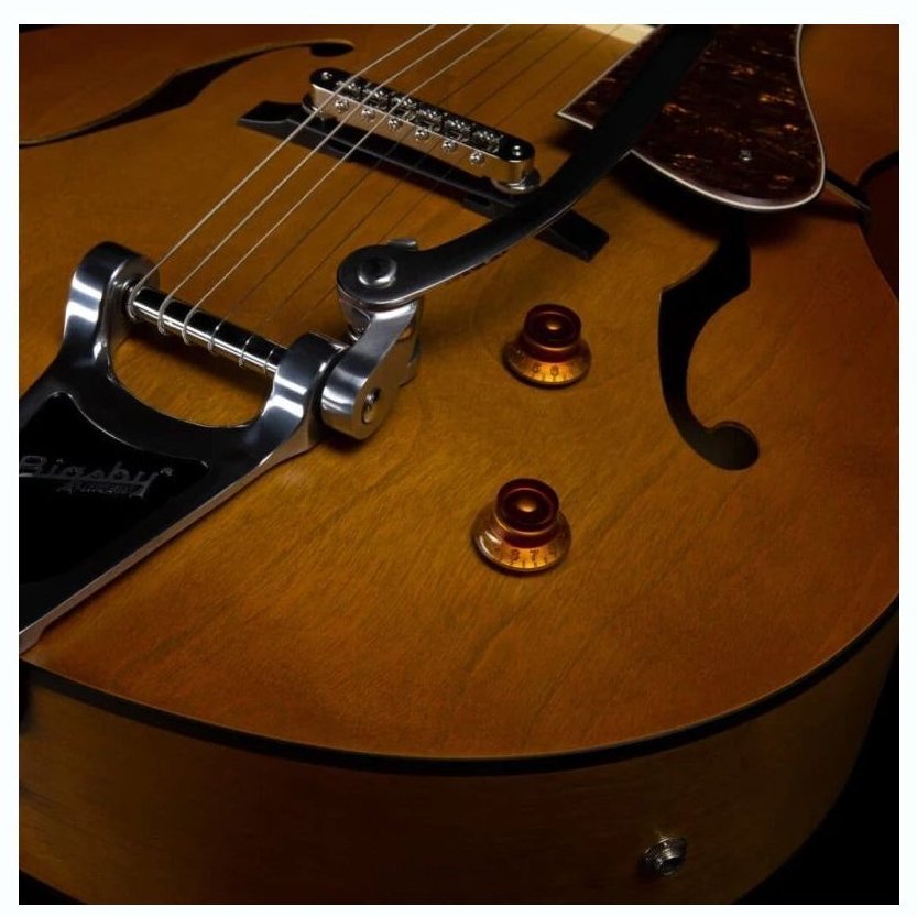 Godin 5th Avenue Jumbo P-Rail Harvest Gold Godin 5th Avenue Jumbo P-Rail Harvest Gold