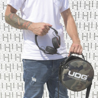 UDG Ultimate DIGI Headphone Bag Black Camo, Orange/inside(U9950BC/OR)